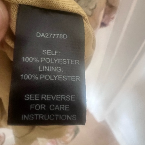 Aakaa Floral Print Women's Dress - Green and Pink - Picture 13 of 13